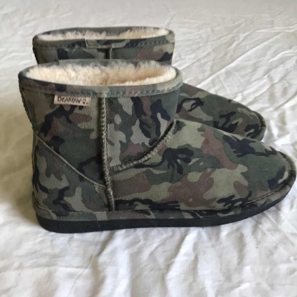 Bear paw boots